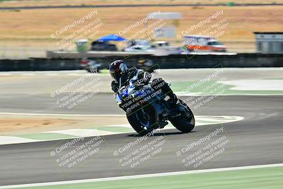 media/Sep-07-2025-TrackXperience (Sun) [[ee17e62fad]]/Level 2/Session 4 (Lower Chicane)/